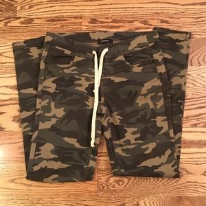Camo pull on pants